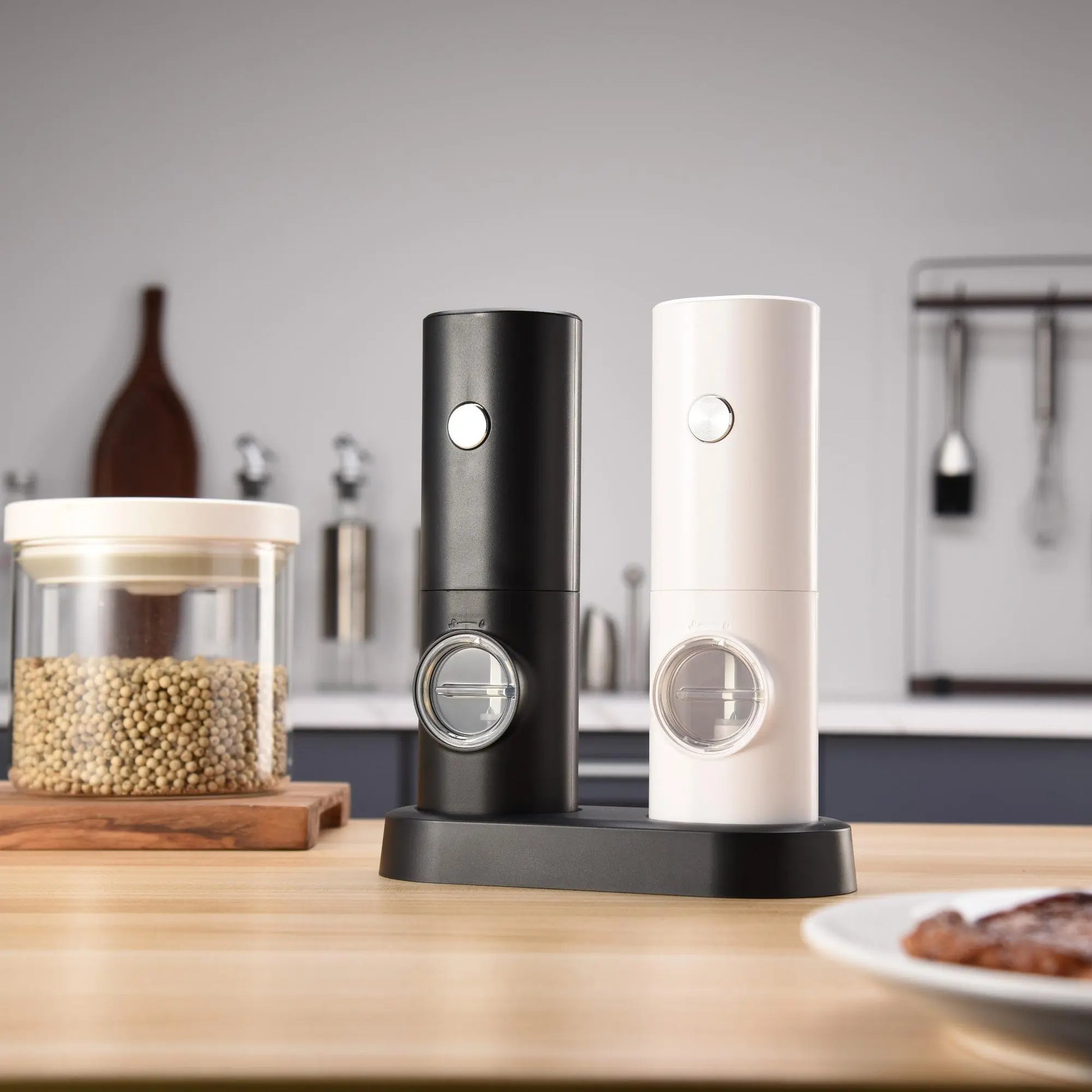Electric Salt & Pepper Grinding Machine, Portable Salt & Pepper Grinding Tool, Household Kitchen Appliances for Daily Use at Home, Gift, Kitchen Gadgets, Kitchenware